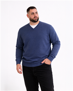 5900 - Escote V con Lycra Premium Manhatan / Talle Especial